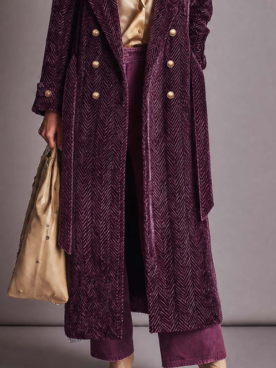 Abrigo Largo Vintage Morado Ciruela de Chenille Espiga con Doble Botonadura