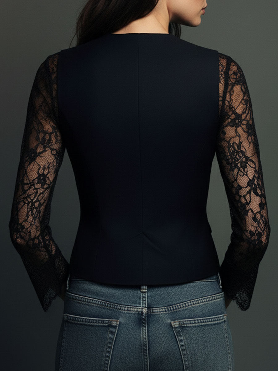 Giovanna | Chamarra Negra con Mangas Semitransparentes