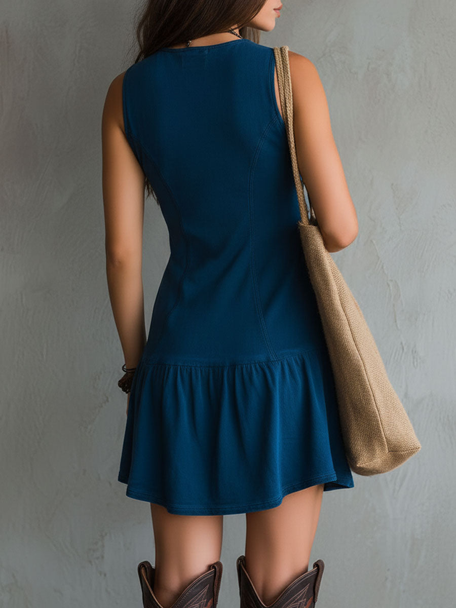 Vestido corto sin mangas con escote en V