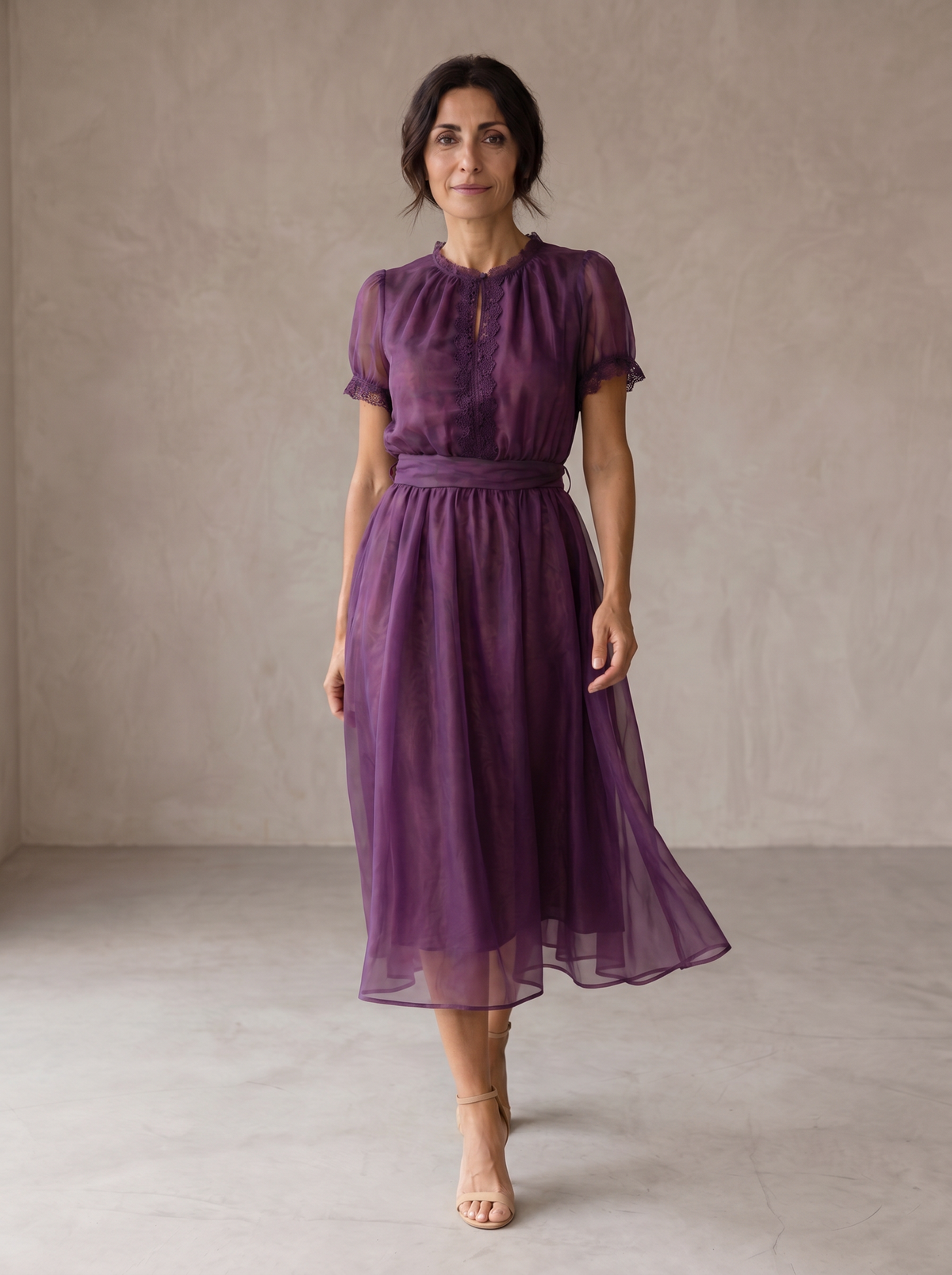 Florence | Vestido Largo con Escote Corazón y Encaje de Chifón